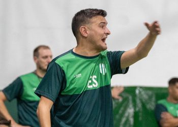 Emanuel Santoro dejó de ser el DT de Banfield