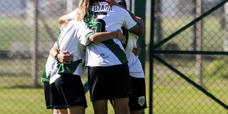 La Sub 14 femenina cosechó una derrota ante el Calamar