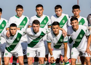 La reserva de Banfield no pudo con el Bicho