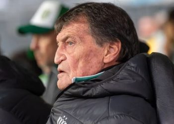 Julio Falcioni fue intervenido por un cuadro de apendicitis