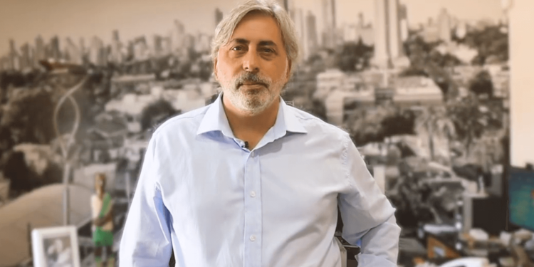 Silvio Villaverde: «Participamos porque nos interesa el club»