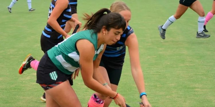Hóckey femenino: Banfield no pudo con Ciudad B