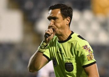 Los antecedentes de Pablo Dóvalo dirigiendo a Banfield