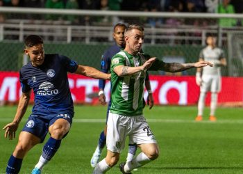 Preocupación por la lesión de Damián Kitu Díaz