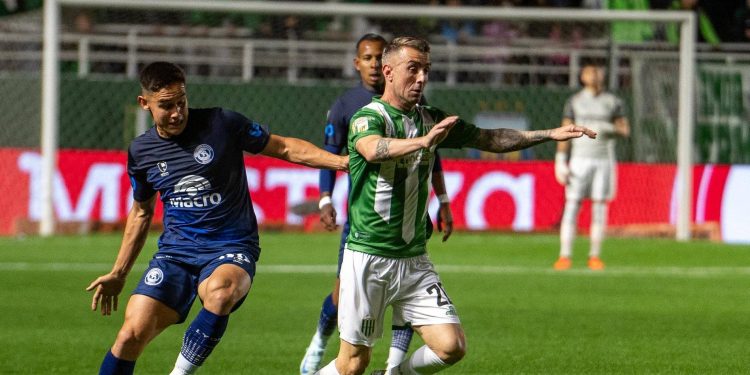 Preocupación por la lesión de Damián Kitu Díaz