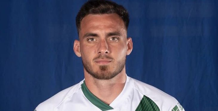 Otra demanda para Eduardo Spinosa: Luis Mago denunció en FIFA a Banfield