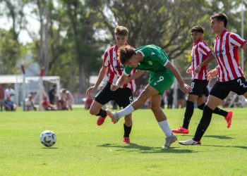 La reserva sufrió una dura derrota en La Plata